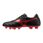 Crampons Mizuno Morelia II Club Noir et rouge Crampons Mizuno Morelia II Club Noir et rouge