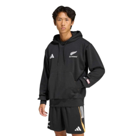 Sweat All Blacks Marvel 2025/2026
